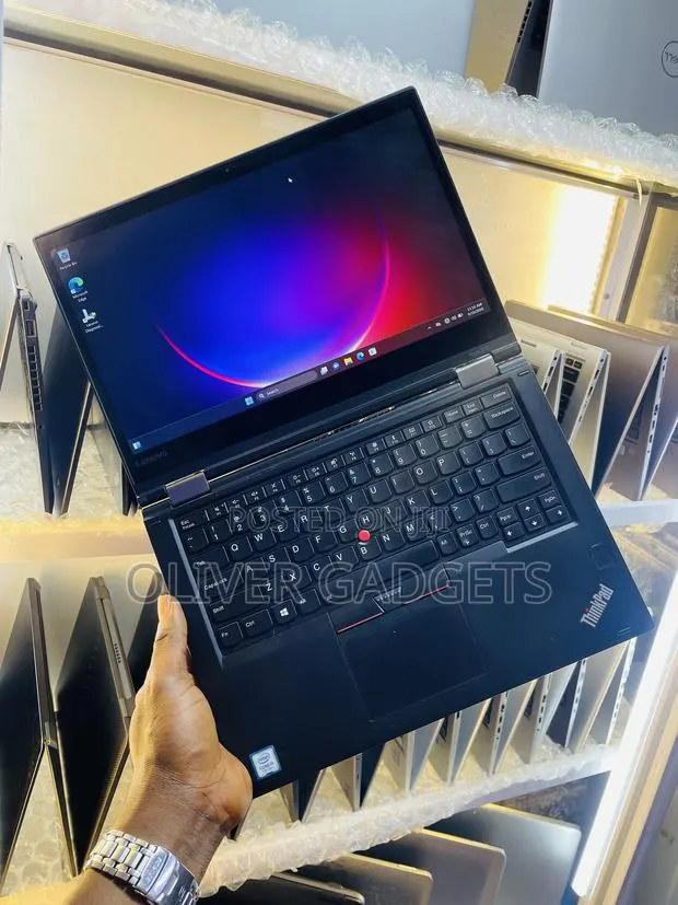 Laptop Lenovo ThinkPad Yoga 370 8GB Intel Core i5 SSD 256GB · Photo 1