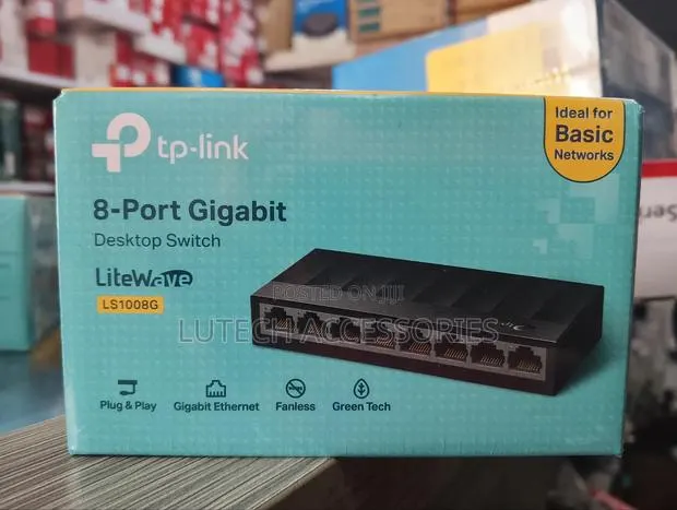 TP Link 8-Port Gigabit Desktop Switch/ Tp Link LS1005G · Photo 1
