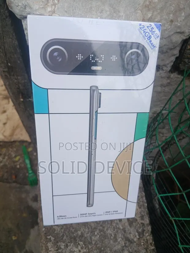New Tecno Camon Slim 256 GB Black · Photo 1