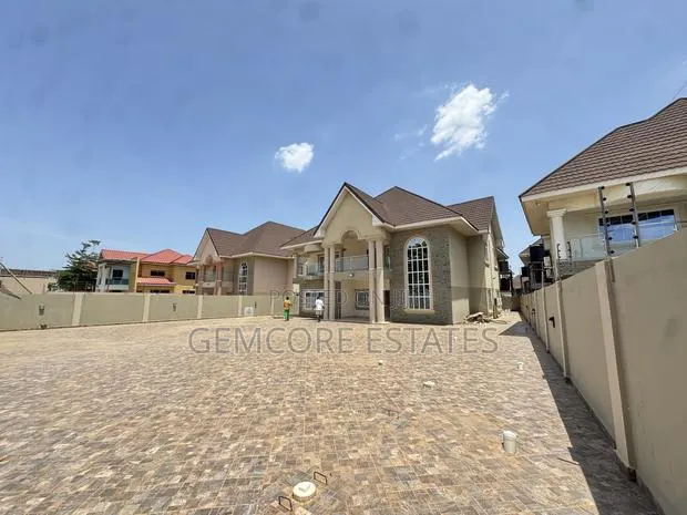 6bdrm House in East Legon Hills, Ashaley Botwe for rent · Photo 1