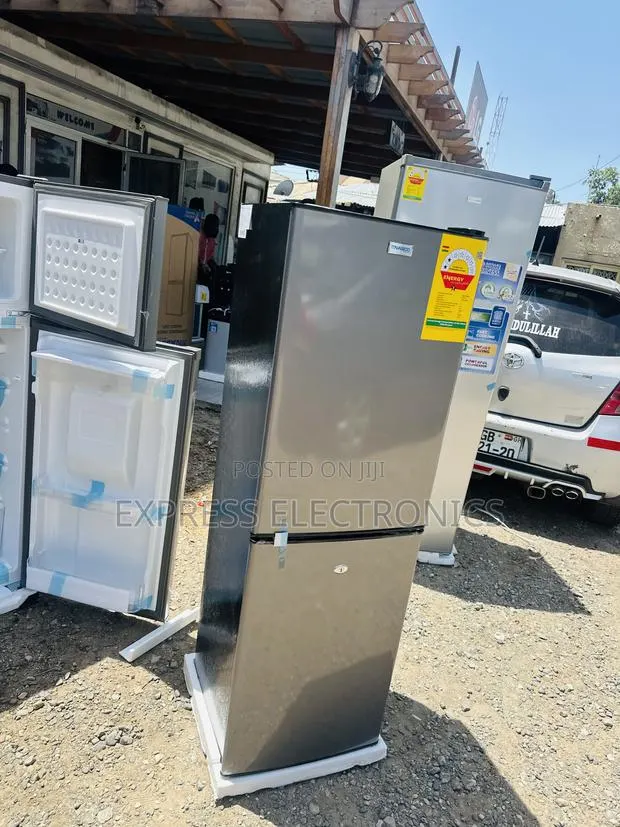 Highly Recommended Double Door Bottom Freezer Nasco · Photo 1