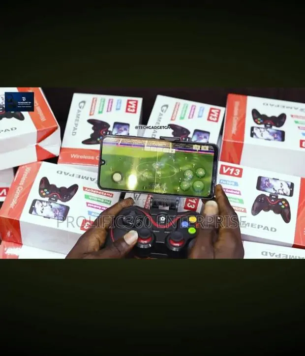 Game Controller · Photo 1