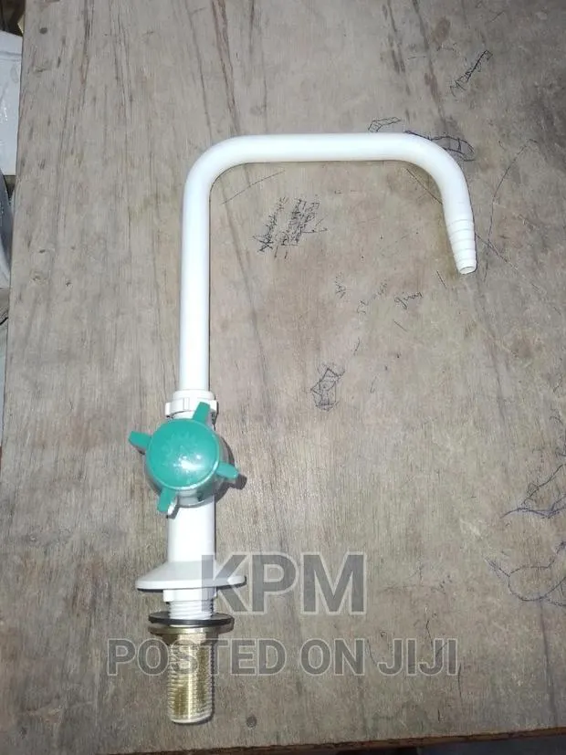Laboratory Bench Mounted Tap · Photo 1