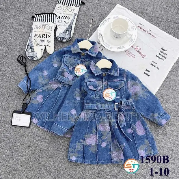 Kids Clothes · Photo 1