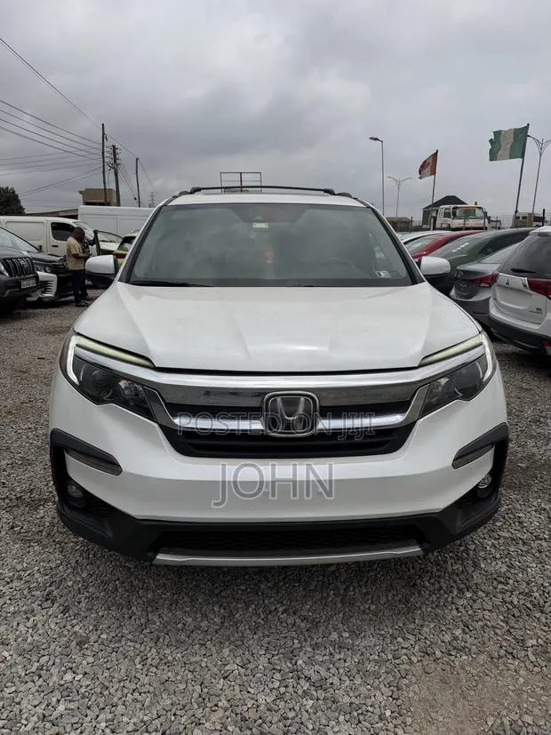Honda Pilot EX-L AWD 2019 White · Photo 1