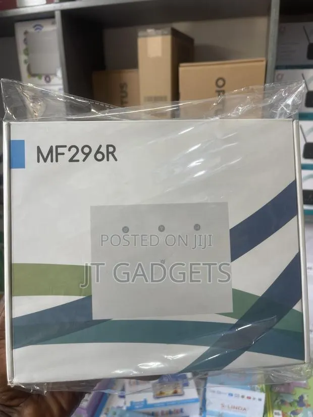 MF296R 4G LTE Cat6 Router: Up to 64 Users Faster · Photo 1