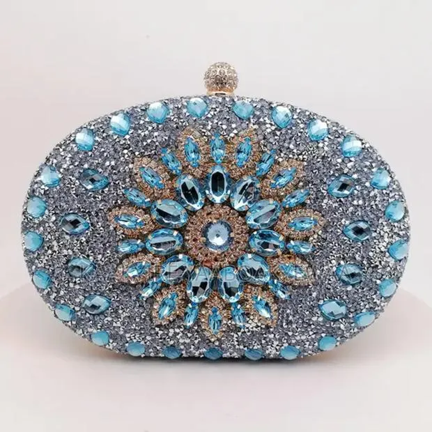 Ladies Clutch · Photo 1