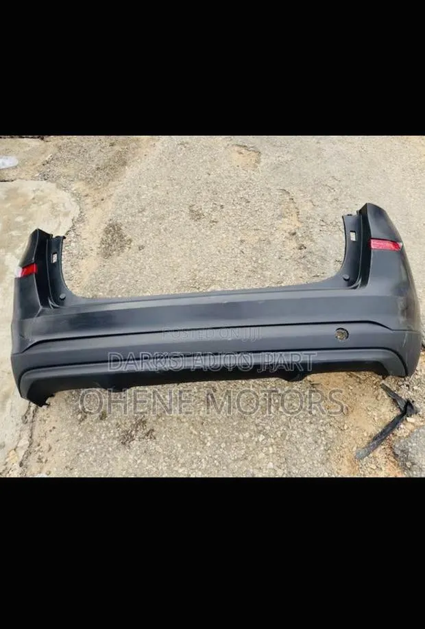 Hyundai Tucson 2019-2021 Back Bumper Complete Available · Photo 1