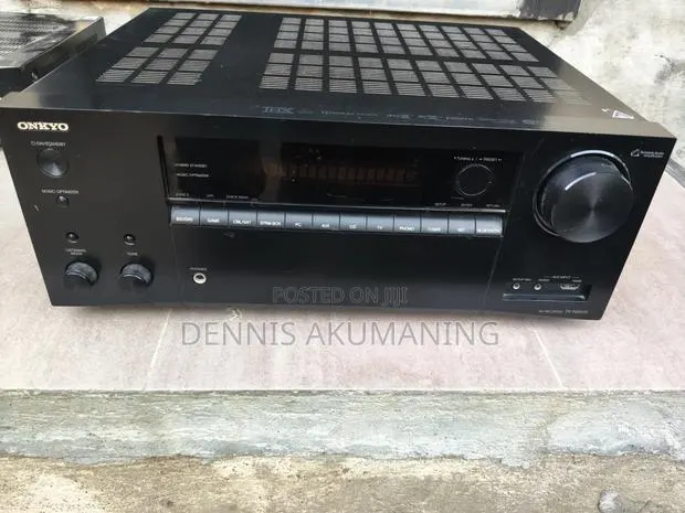 Onkyo Tx Nr 696 · Photo 1