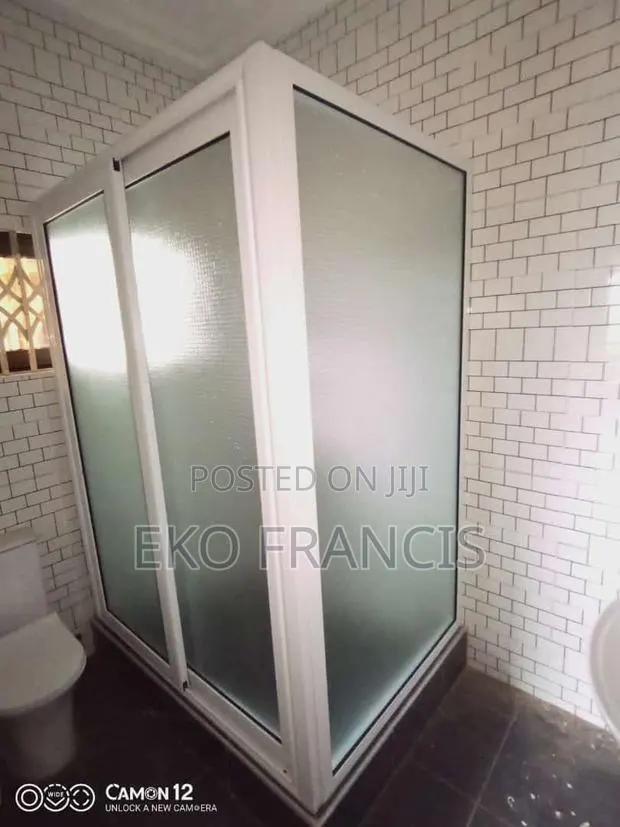 Bathroom DOOR · Photo 1