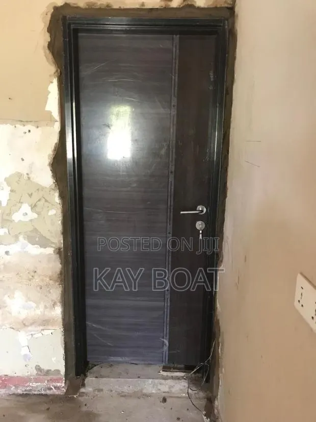 A Grey Like Interior Door · Photo 1
