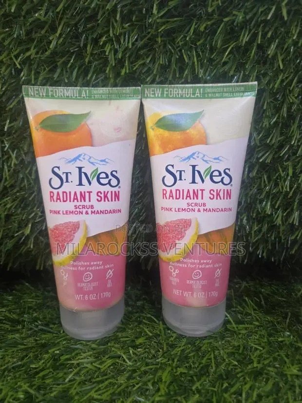 St. Ives Radiant Skin Scrub. 170g. · Photo 1