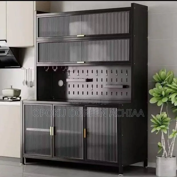 Modern Kitchen Cabinet With Door · Photo 1