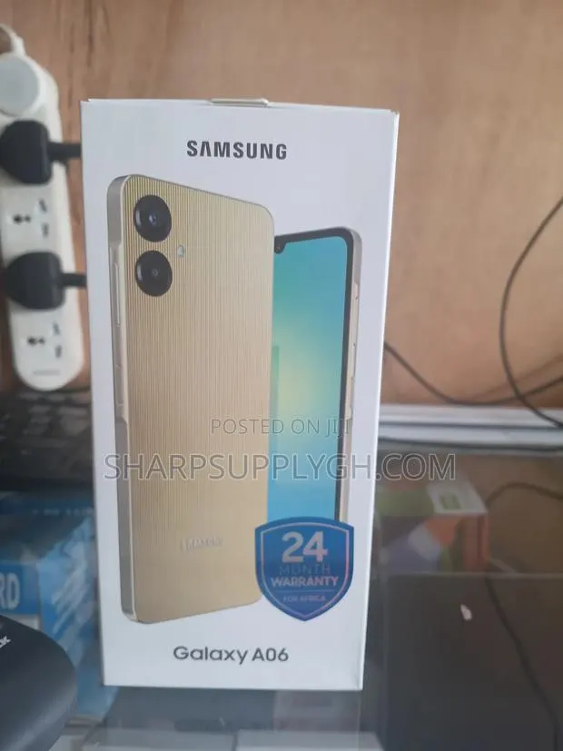 New Samsung Galaxy A06 64 GB Rose Gold · Photo 1