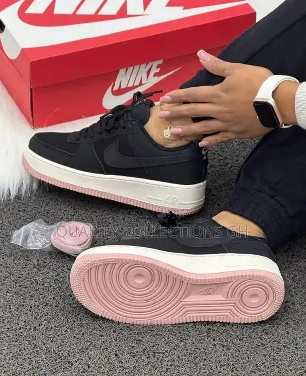Nike Airforce Sneaker · Photo 1