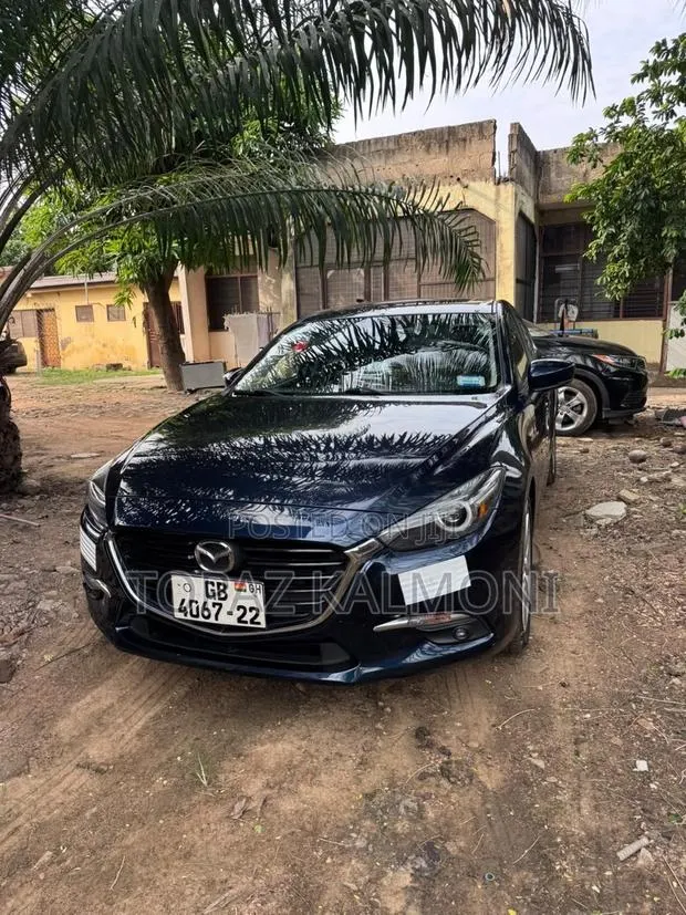 Mazda 3 2017 Blue · Photo 1