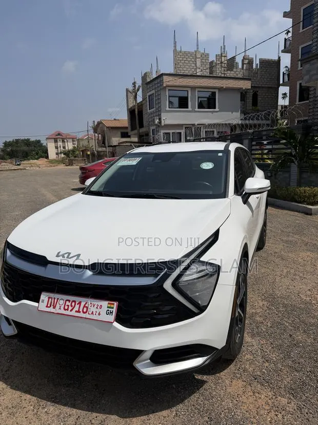 Kia Sportage EX 2023 White · Photo 1