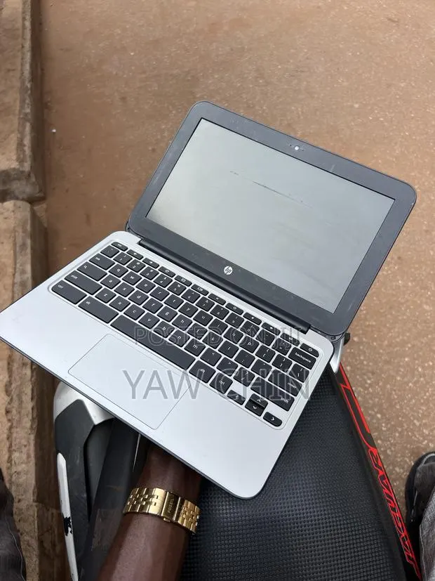 Laptop HP Chromebook 11 G3 4GB Intel SSD 60GB · Photo 1