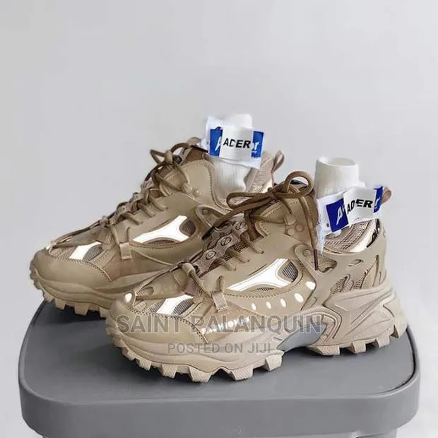 Adidas Sneaker · Photo 1