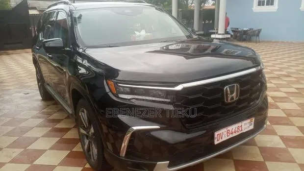 Honda Pilot 2024 Black · Photo 1