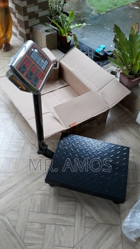 100kg Platform Rechargeable Electronic Scale · Photo 1