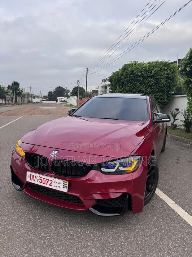 BMW 320i 2016 Red · Photo 1