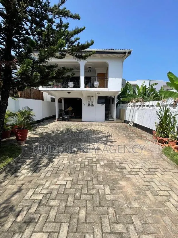 2bdrm Apartment in Unique Key Agency, Cantonments for rent · Photo 1