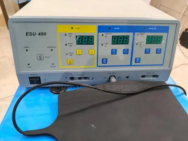 Diathermy Machine · Photo 1