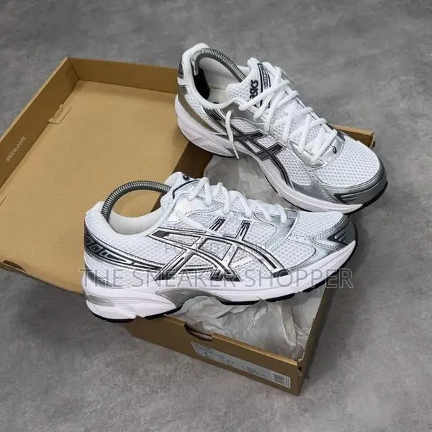 ASICS Az White Sneaker · Photo 1