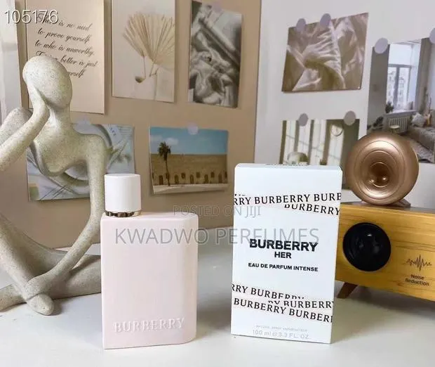 Burberry Her Intense · Photo 1