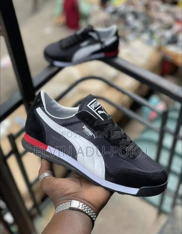Puma Jogger Low Sneaker in Different Colours , Swipe > · Photo 1