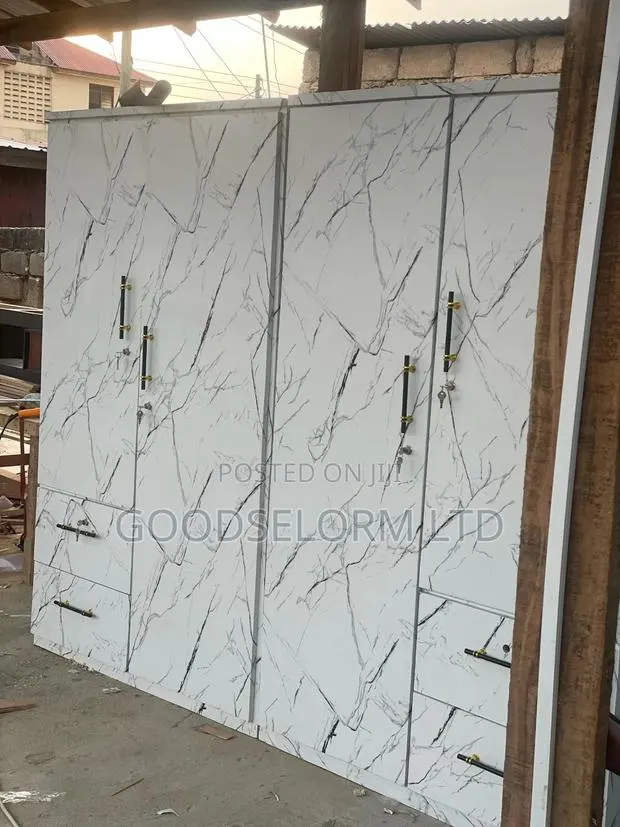 3in1 Wardrobes With Lights · Photo 1