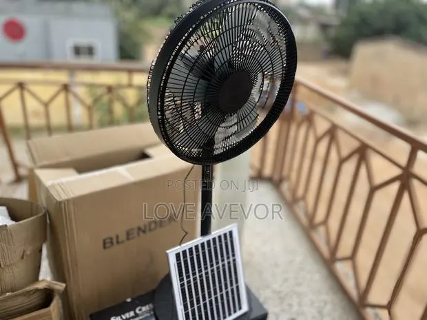 Rechargeable Fan With Solar Panel · Photo 1