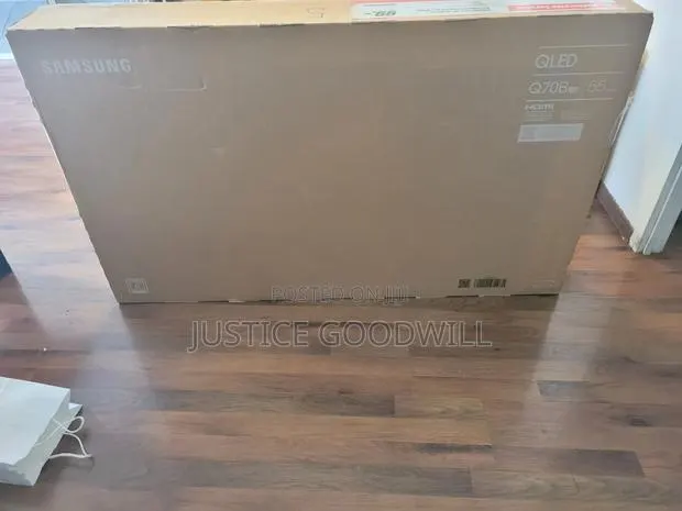 Samsung QE55Q74BAT · Photo 1