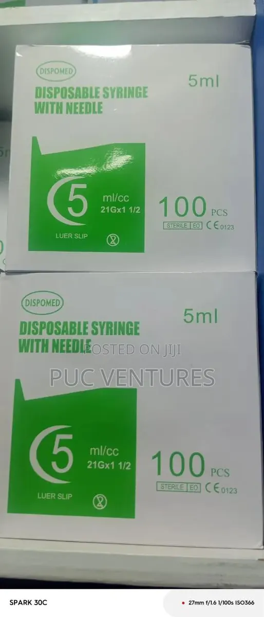 Disposable Syringe and Needles · Photo 1
