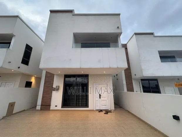 3bdrm Duplex in Ayimensah, Oyarifa Mall Area for rent · Photo 1