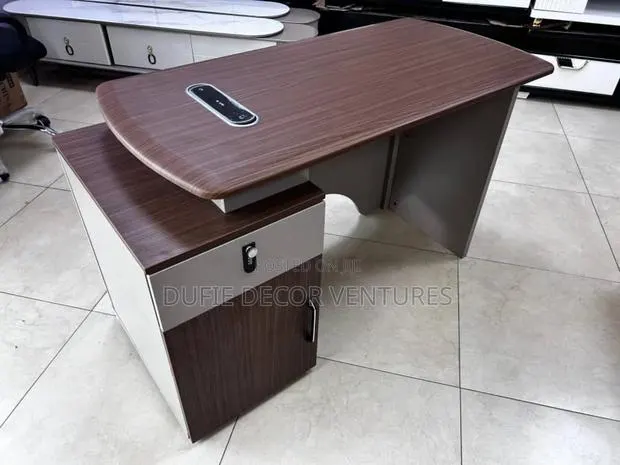 Wooden Desk Available for Sale Free Delivery · Photo 1
