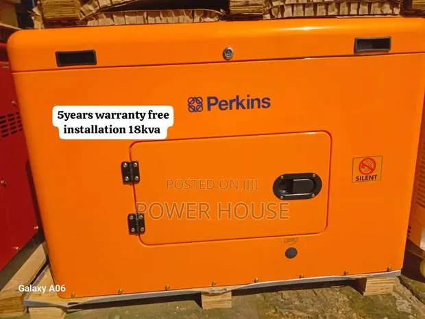 Magnified Solari Diesel Perkins Generator 18kva · Photo 1