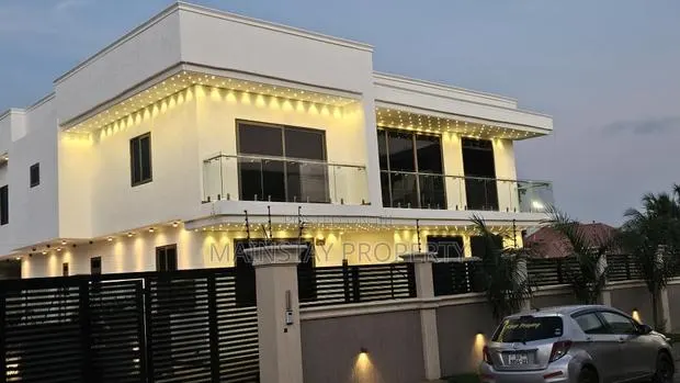 Furnished 4bdrm House in Mainstay Estates, East Legon for rent · Photo 1
