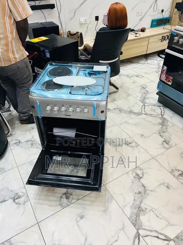Get Adorable Ferre 60x60 Glass Lid(Glass Lid)2 Gas + 2 Electric · Photo 1