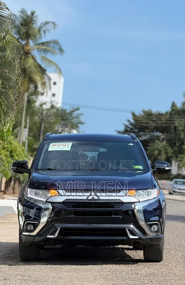 Mitsubishi Outlander LE AWC 2019 Black