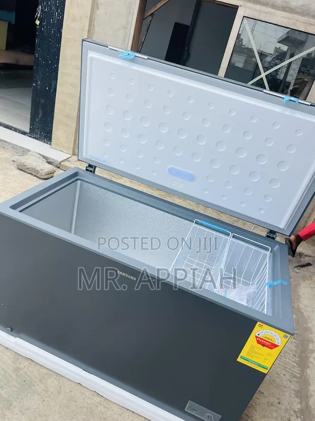 Energy Saving Samsung 371l Single Door Chest Freezer(Gray) · Photo 1