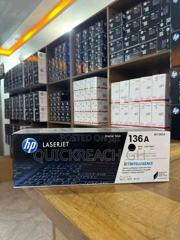 HP 136A Original Toner Black · Photo 1