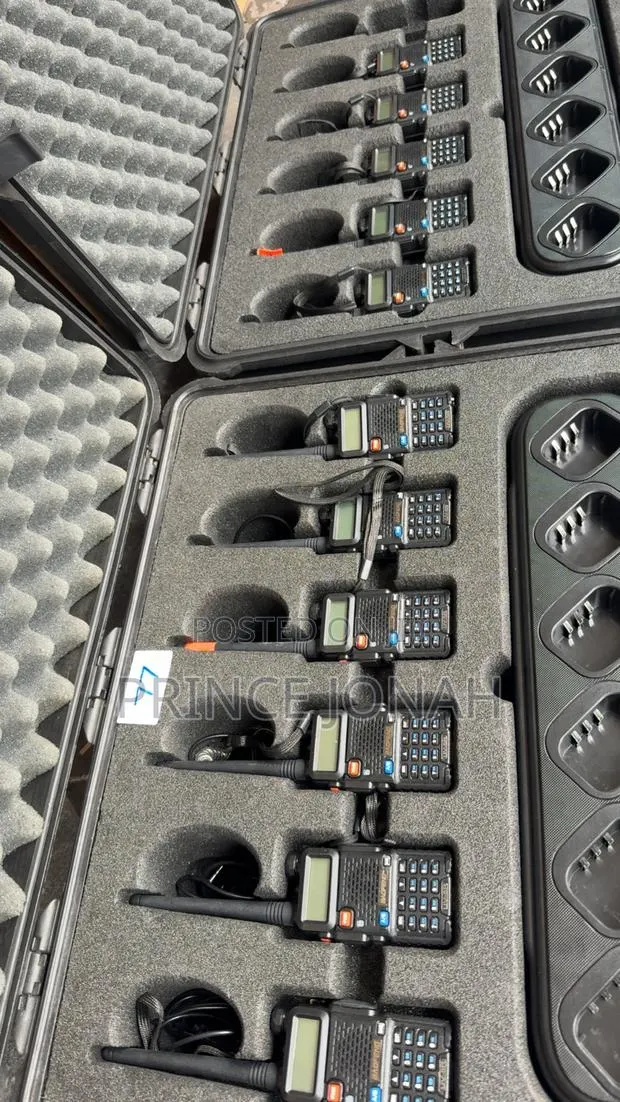 Rent/Hire Baofeng Uv-5r Walkie Talkies 12 Set Production Accra Ghana · Photo 1