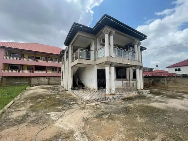 4bdrm House in Ahodwo Daban, Kumasi Metropolitan for rent · Photo 1