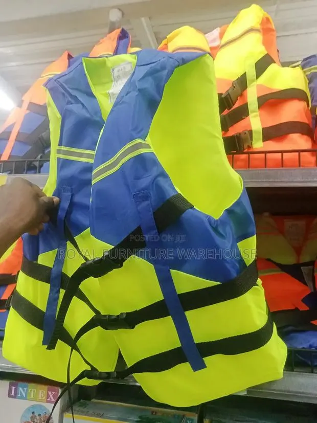 Swimming Life Jackets · Photo 1