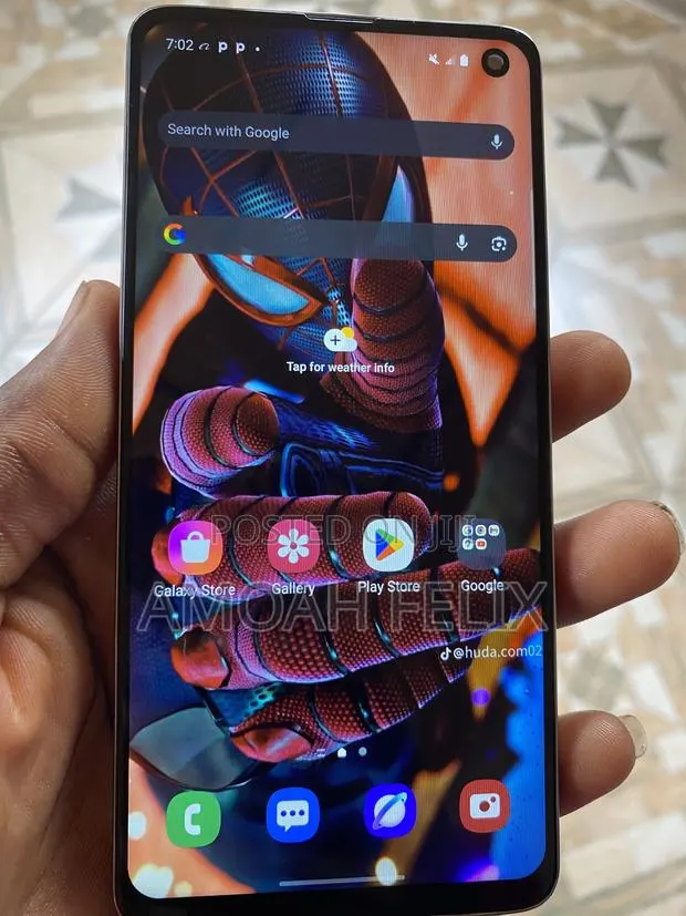 Samsung Galaxy S10 128 GB Black · Photo 1