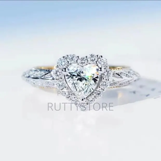 Love Shaped Zircon 925 Sterling Engagement Ring · Photo 1