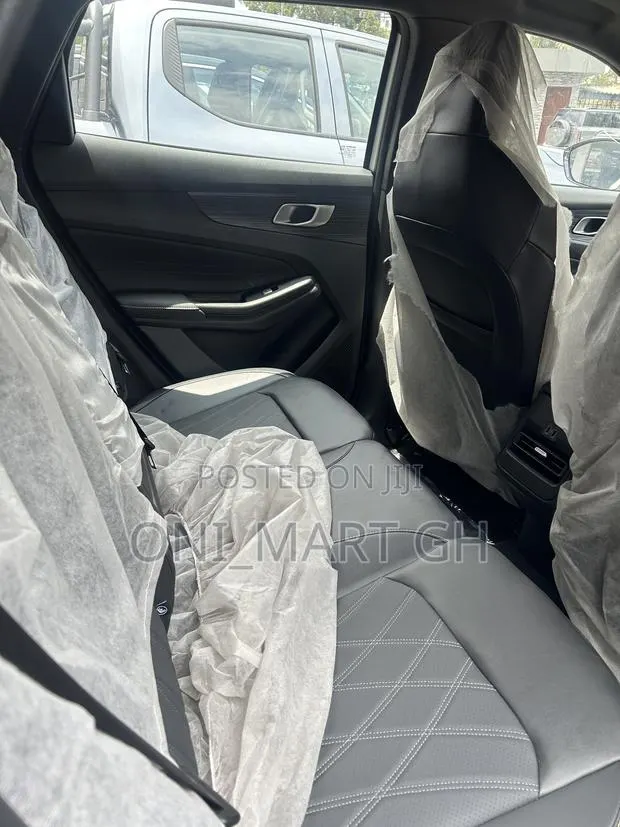 New Changan CS55 Plus 1.5 Petrol FWD 2025 White · Photo 1
