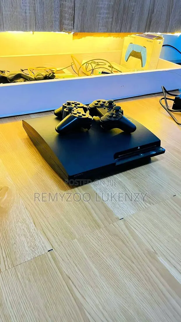 Ps3 Slim 500gb · Photo 1